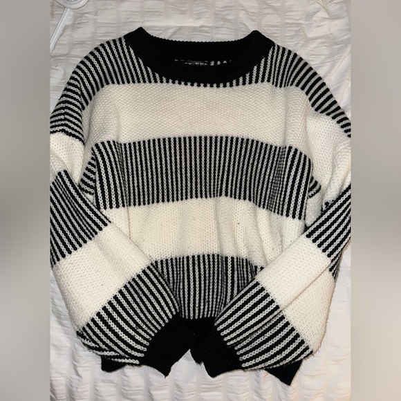 Striped knit sweater - Picture 1 of 2